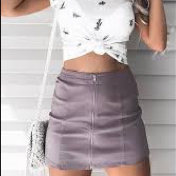 Forever 21 Dresses & Skirts - Forever 21 light purple zip up skirt